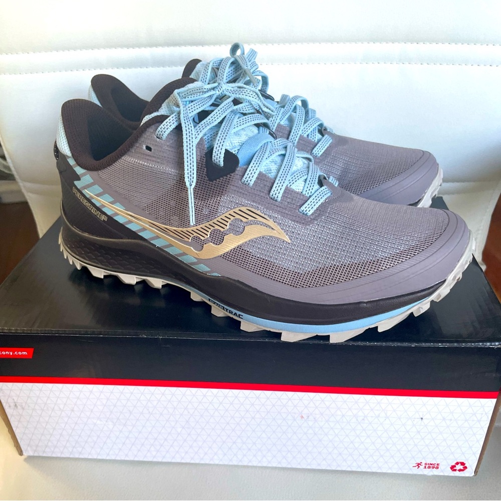 Saucony Women's Peregrine 11 Trail Running Shoe. Size 9. Brand new.